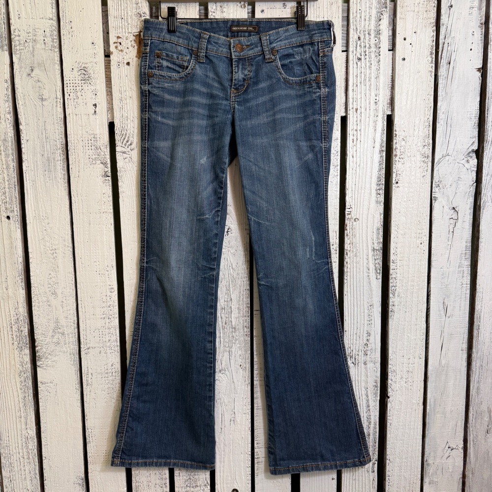 Underground Soul Low Rise Bootcut Jeans Women's 7 Medium Wash Blue Distressed